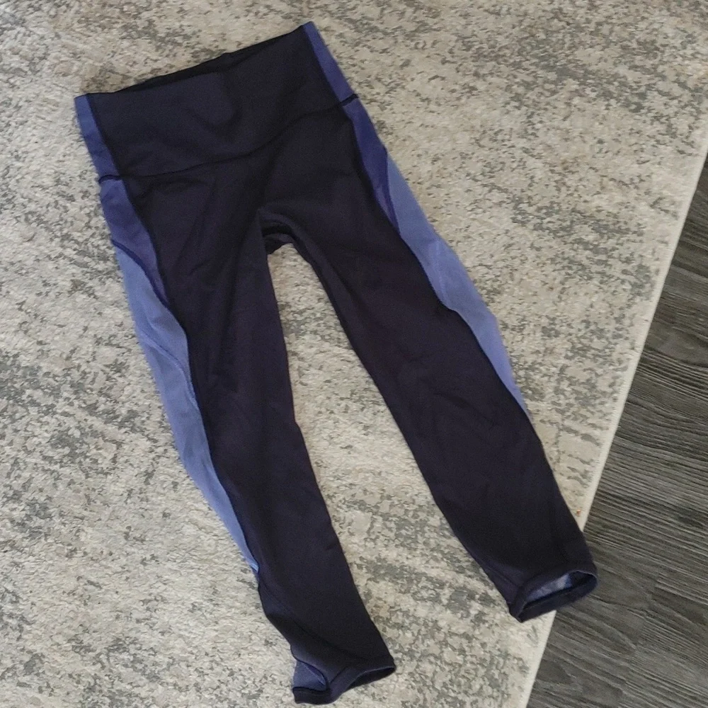 🔥🔥LULULEMON Color me Ombre Crop 21" 6 Blue - Picture 3 of 12